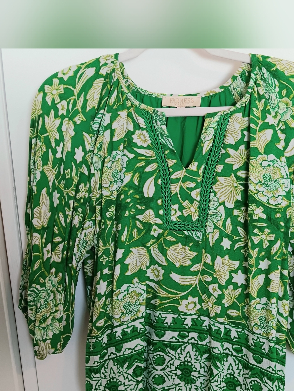 Farmers Market Green Floral Top Crochet Trim Split Yoke Boho Peasant Flowy